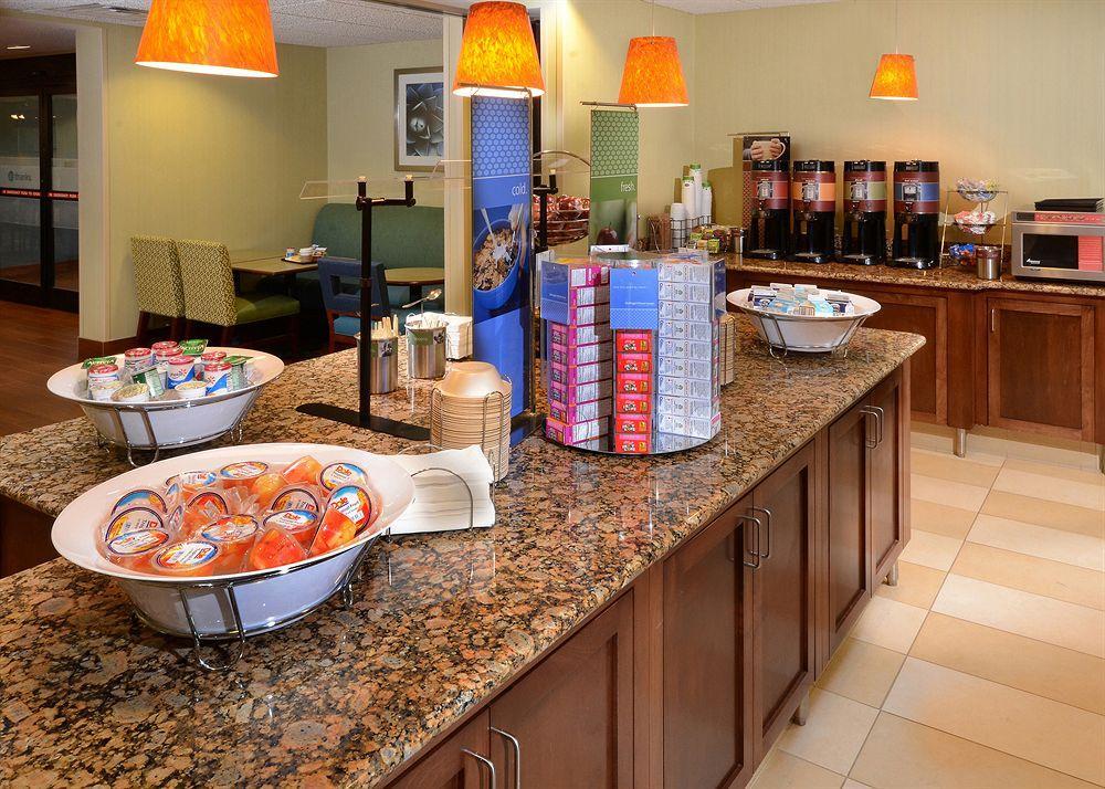 Hotel Hampton Raleigh/town Of