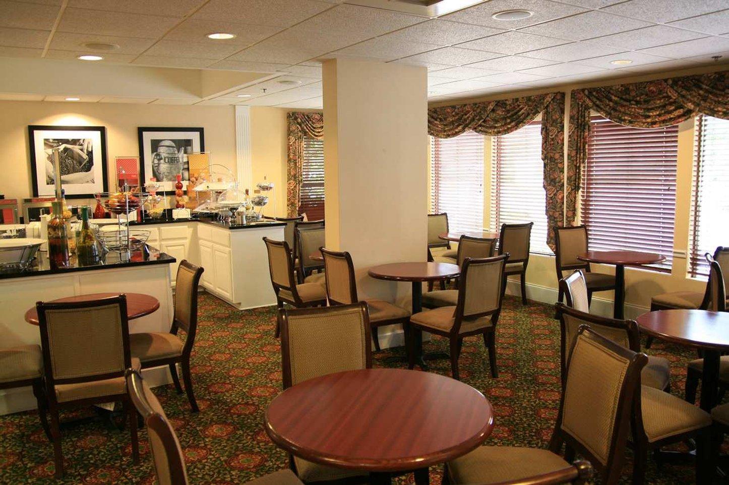 Hotel Hampton Raleigh/town Of 3*