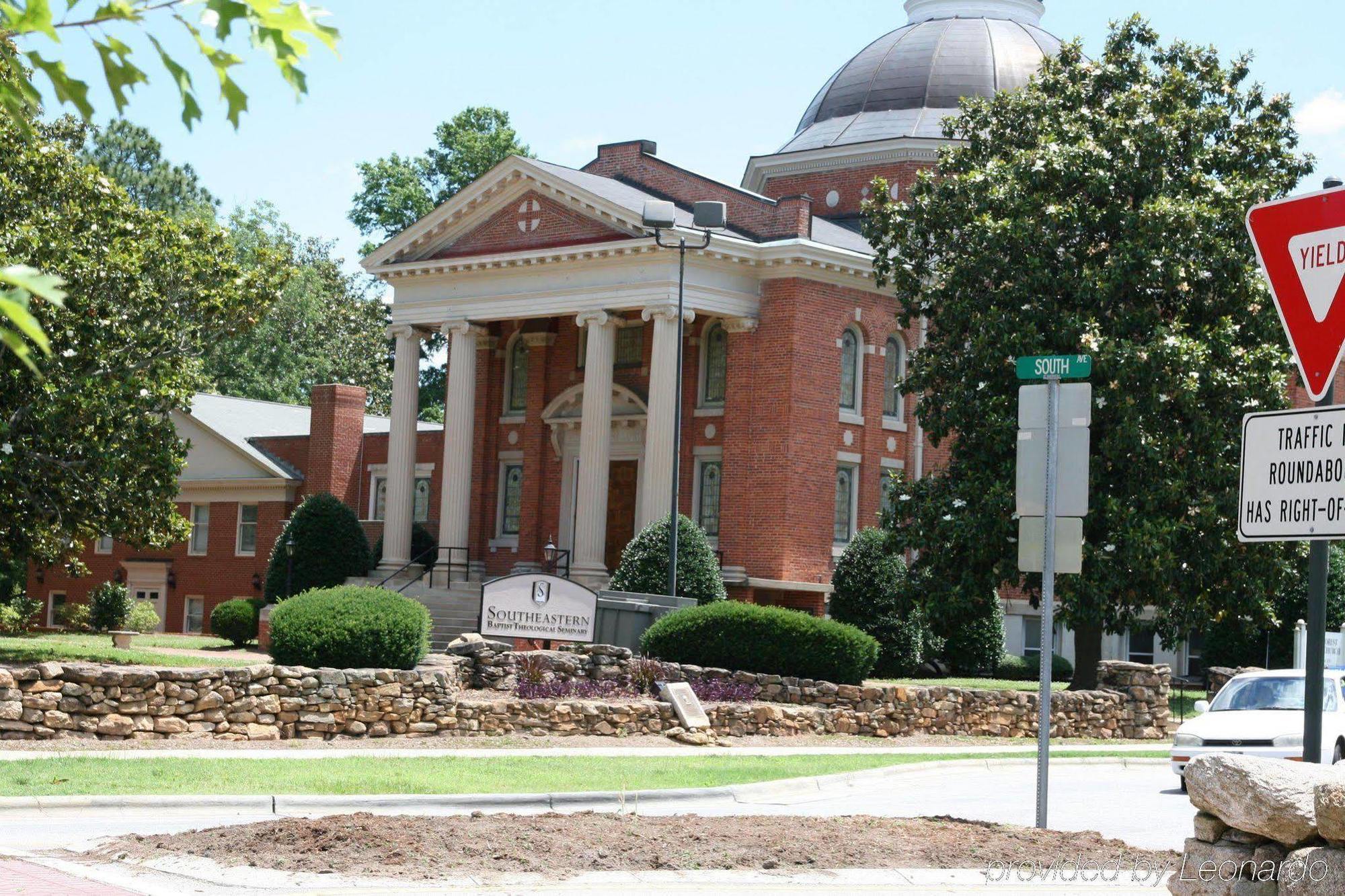 Hotel Hampton Raleigh/town Of